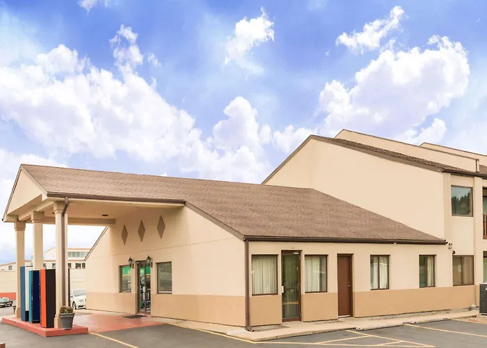 Days Inn By Wyndham Hannibal
